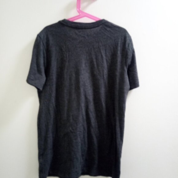 "Old Navy" Collectabilitees" Snoopy, Halloween, Short Sleeved Older Kids T-Shirt - Picture 5 of 5